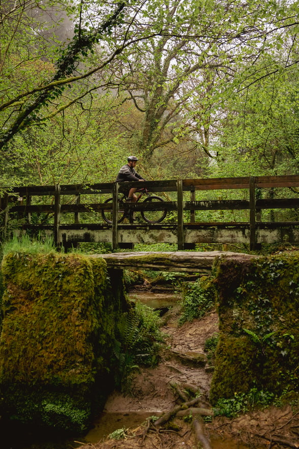 Explore the Cornwall countryside on two wheels
